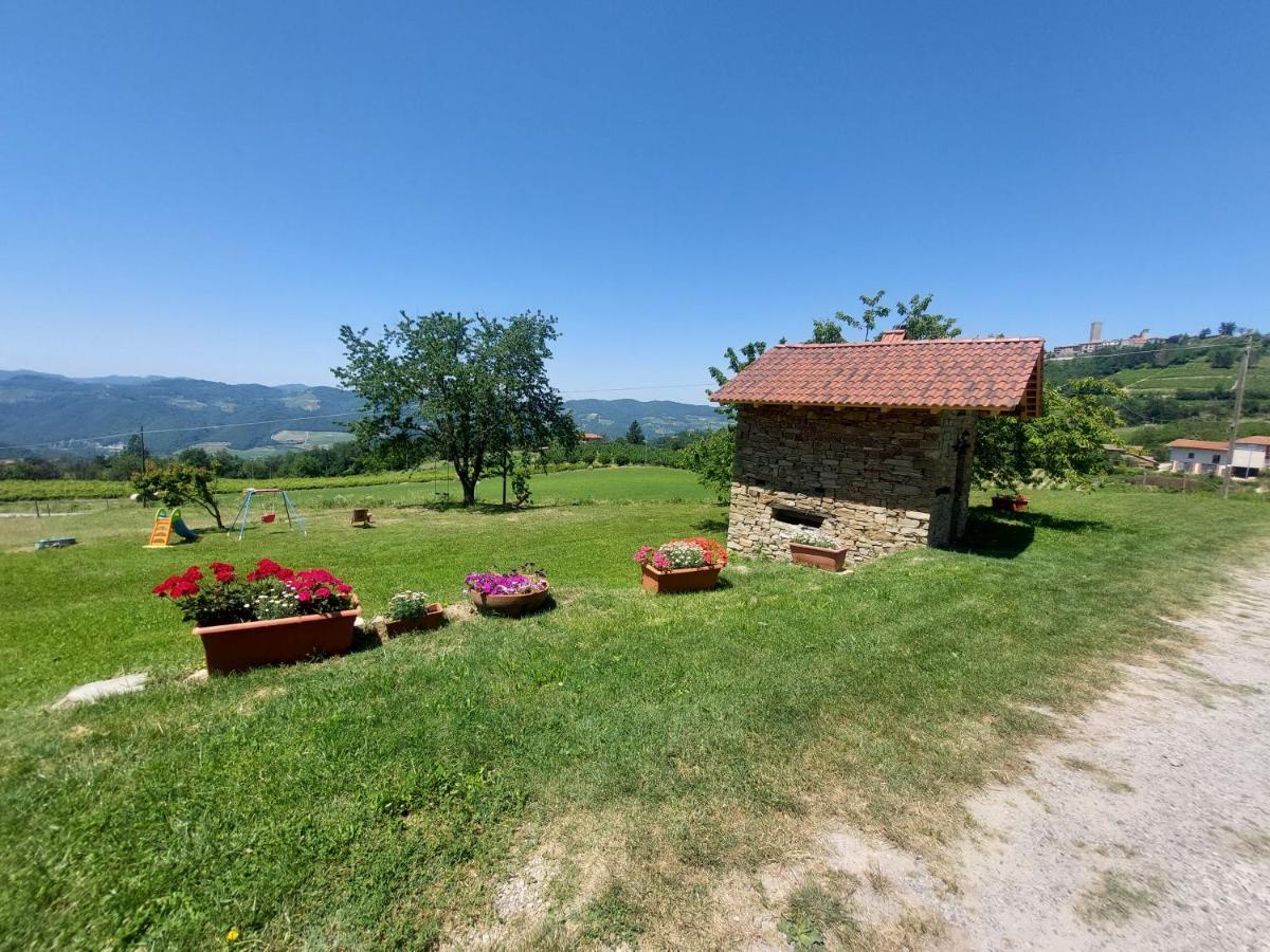 San Giorgio Scarampi Agriturismo La Margherita מראה חיצוני תמונה